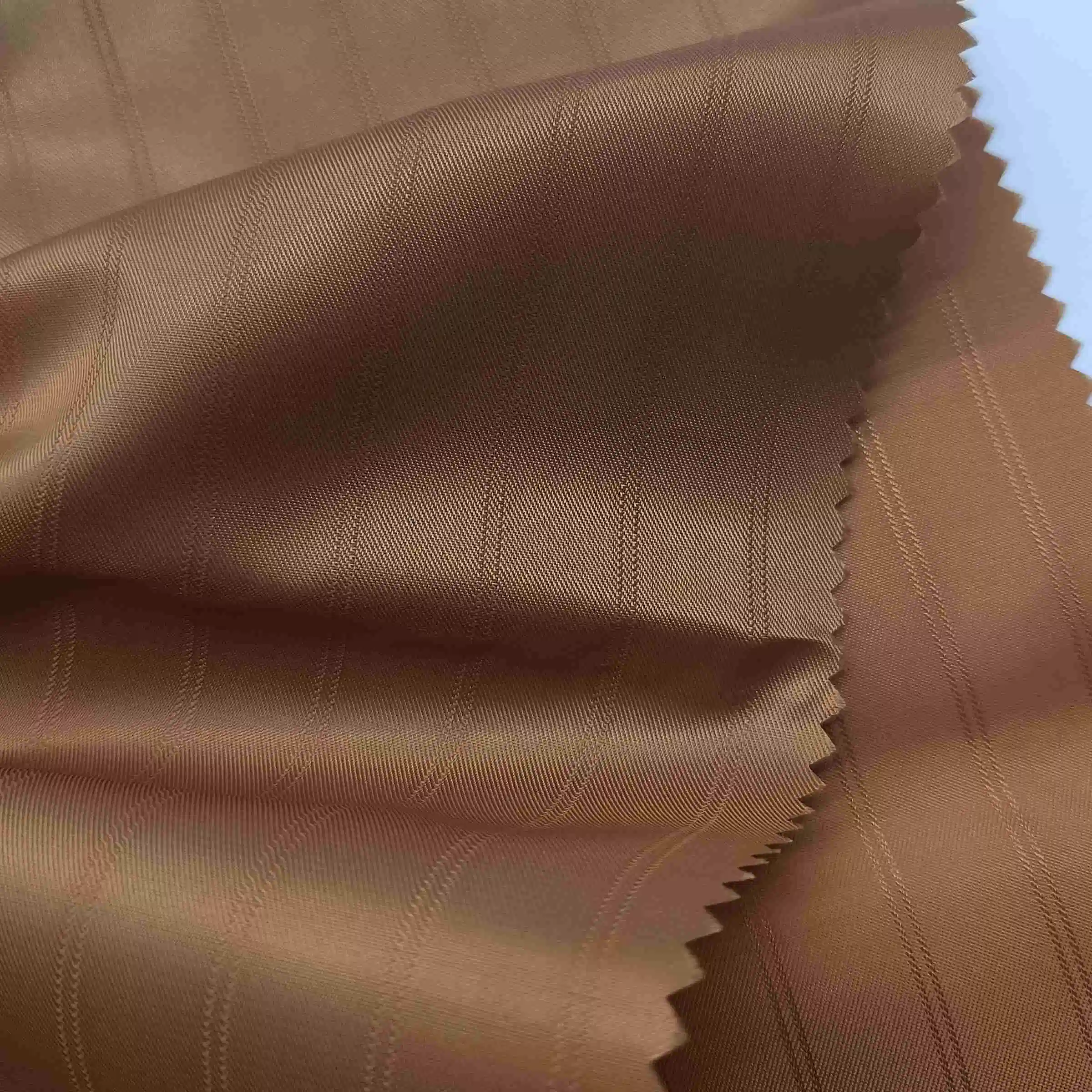 100 % polyester tissé jacquard clip en mousseline pour une robe décontractée