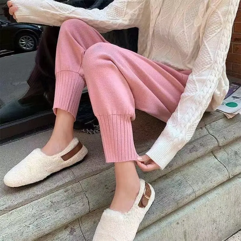 2023 Autumn and Winter Temperament Commuting Nine Points Pants High Waist Pants Straight Leg Bunched Feet Women Pants Wholesale/Supplier