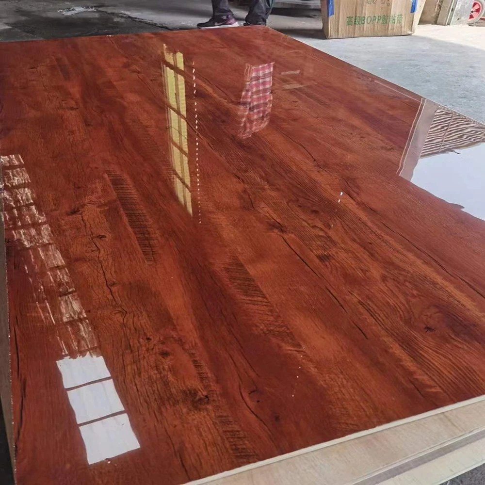 Wholesale/Supplier Price 15mm Medium Density Fiberboard High Gloss UV / HDF/ Melamine Faced Laminated / Board / Chipboard / Plywood / Plain MDF for Decoration