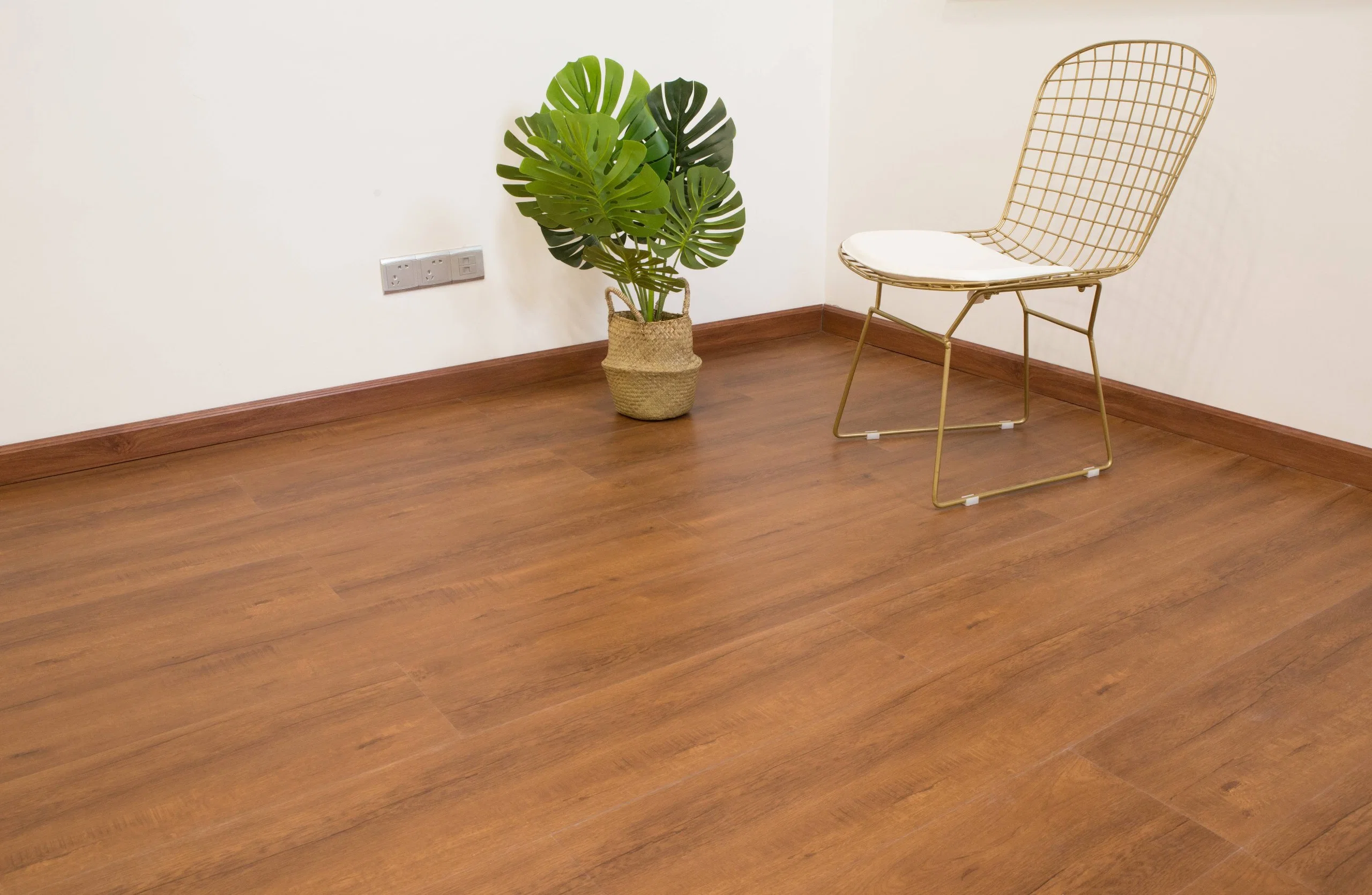 Le bois de chêne parquet mosaïque regarder PVC Revêtements de sol composite en plastique