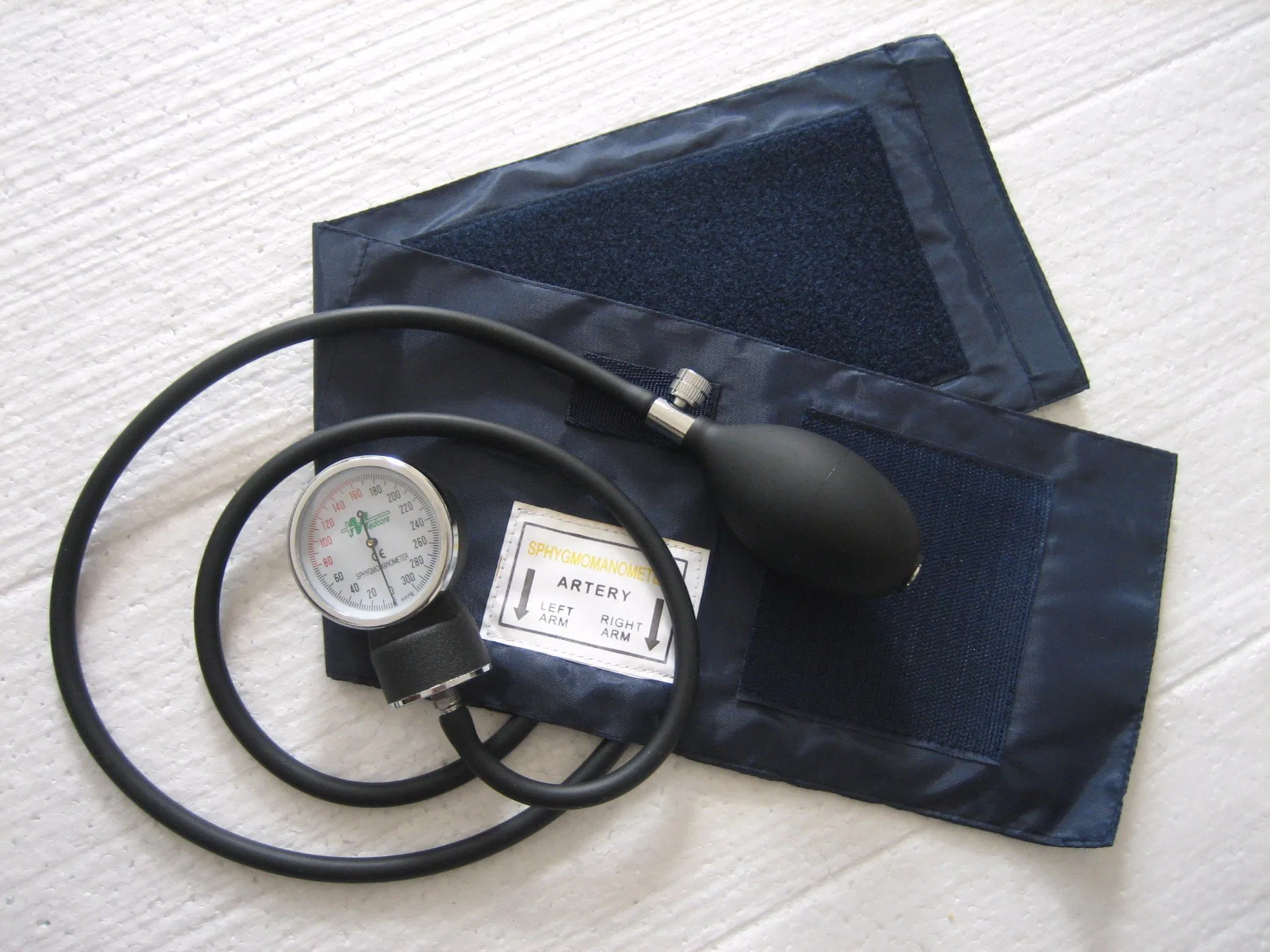 Portátil Tensiómetro aneroide Sphygmomanomete médico o del hogar