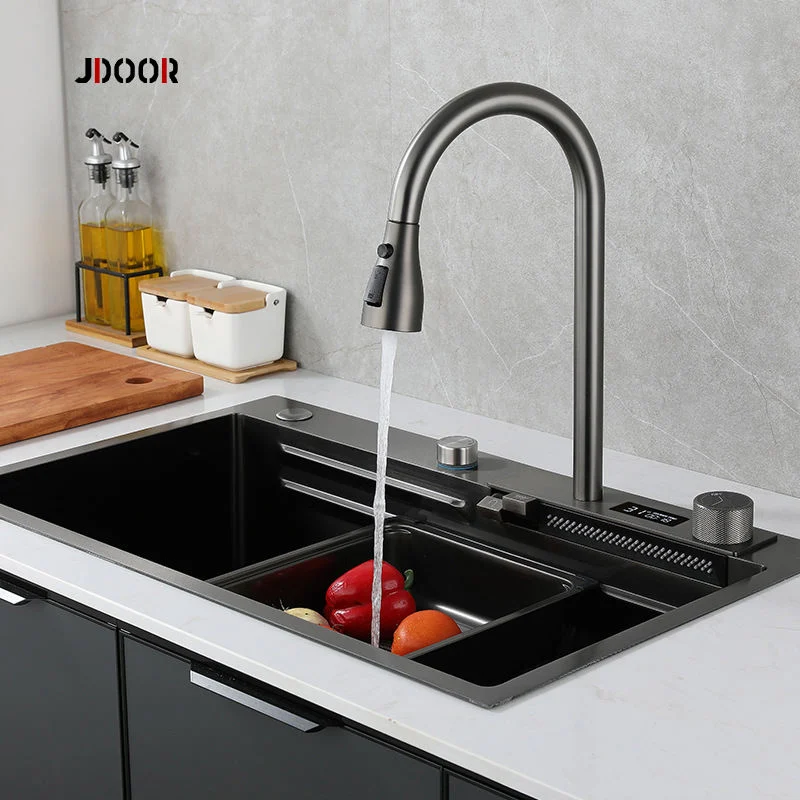 Fregadero de cocina hecho a mano de acero inoxidable 304 con doble lavabo y pantalla digital de temperatura negra moderna, con grifo de cascada.