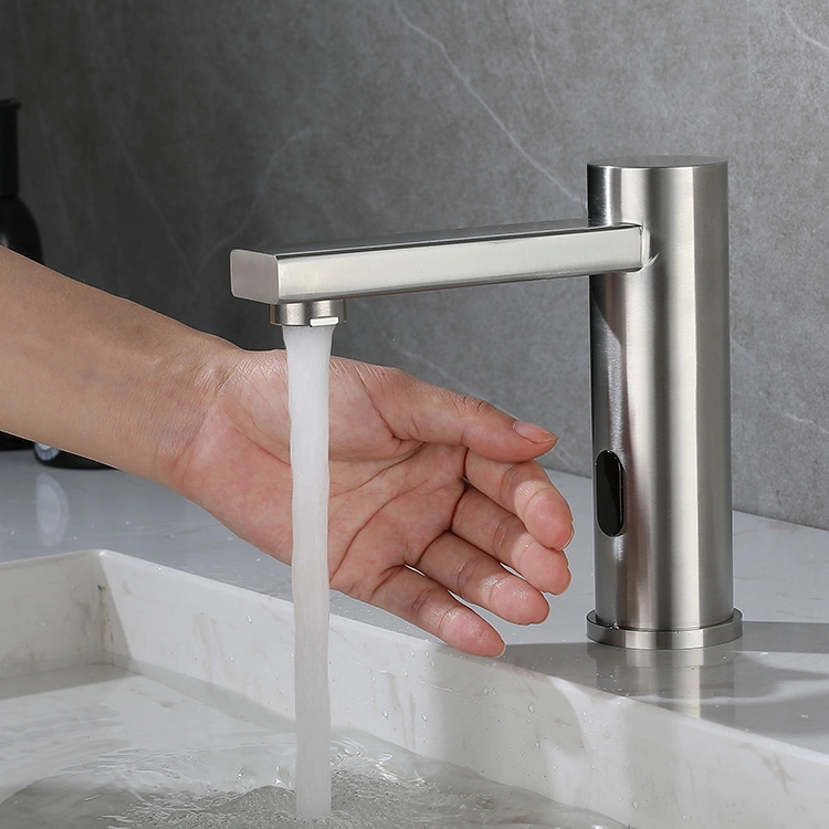 Großhandel/Lieferant CE RoHS berührungslose Sensor SUS304 Taps Inductions Badezimmer Waschbecken Waschbecken Automatische Mixer Wasserhahn Dusche in gebürstet