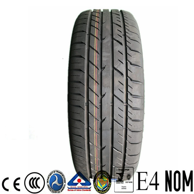 Factory Wholesale/Supplier DOT PCR Tyre / UHP /Pickup Tire /at /Mt Light Truck Tires / PCR Tyres / Radial Car Tyres (215/45R17)