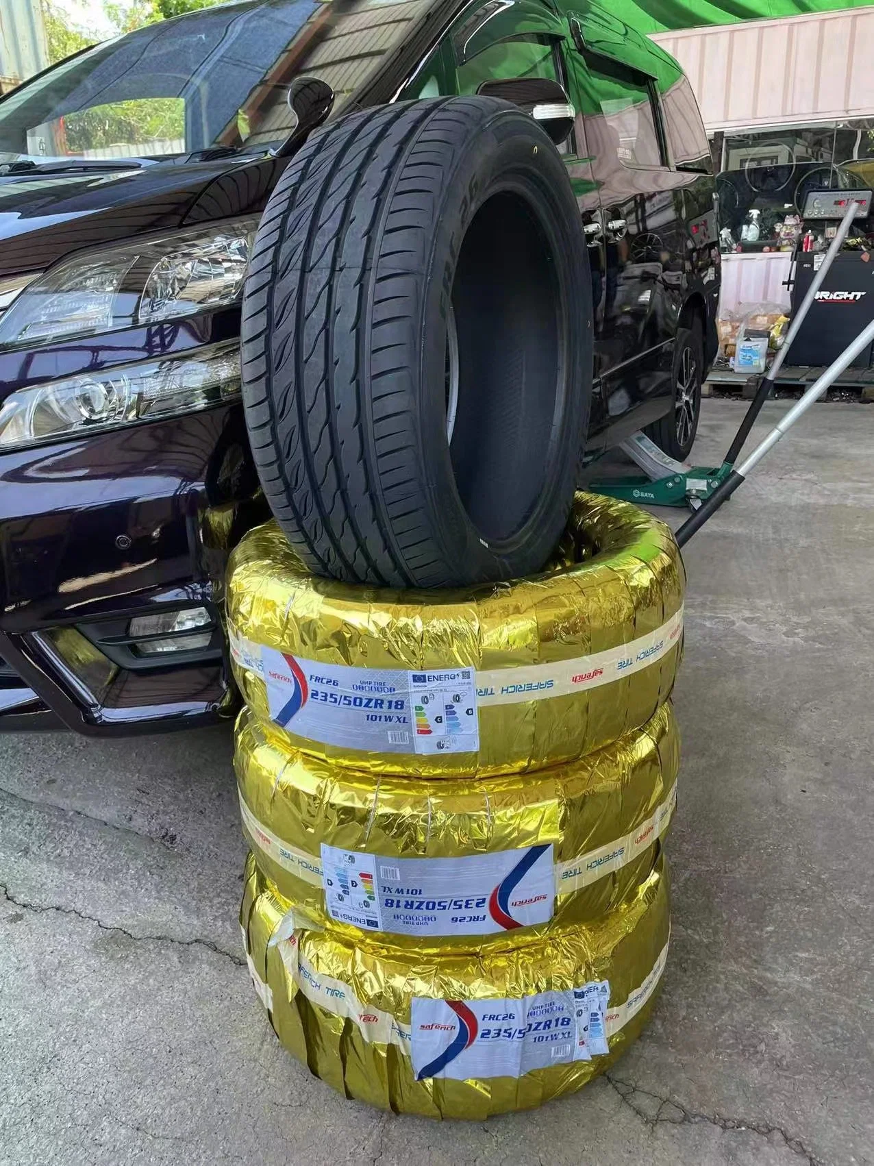 HP UHP Sport Drifting Racing Run-Flat Yeada Farroad Saferich Aplus Joyroad Passenger Car SUV 4X4 at Mt Ht LTR Van Tyre 265/30zr22 295/30zr22 265/35zr22