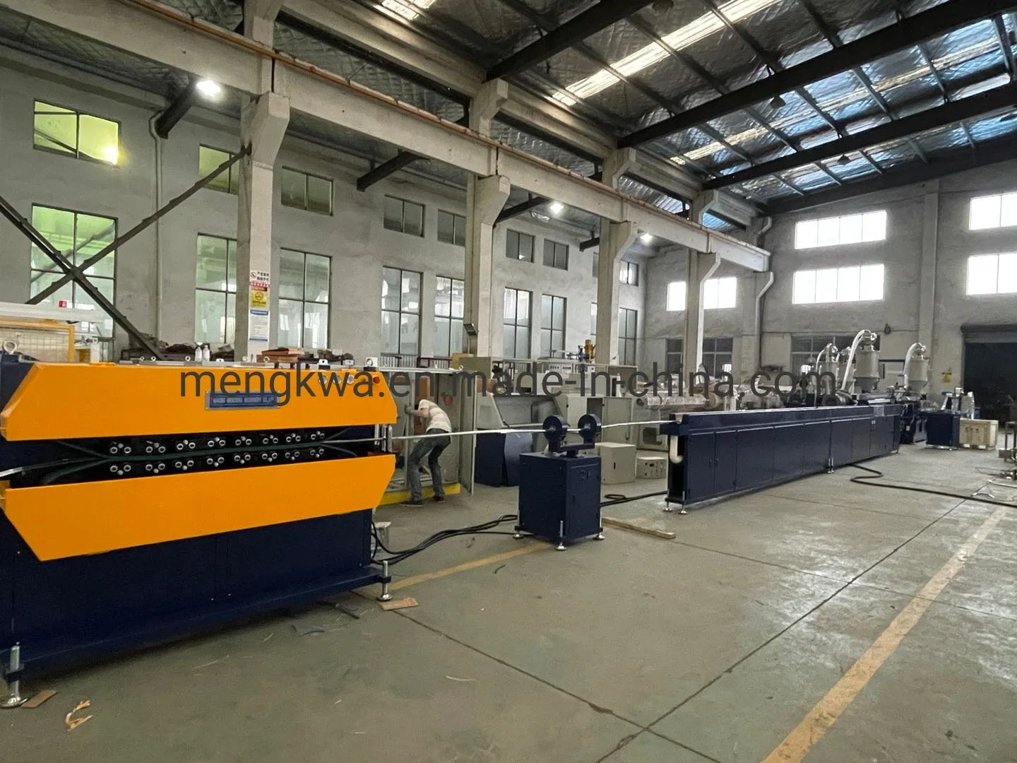 Multilayer Polyethylene Aluminum Composite Pipe Making Machine Pex-Al-Pex Pipe Production Line