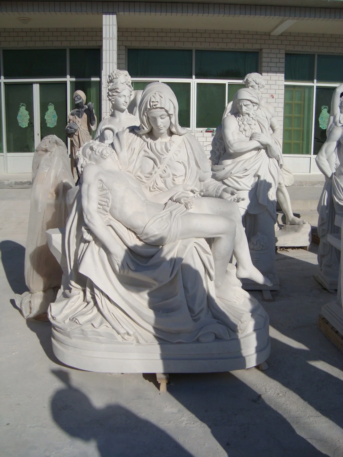 La vida de mármol de tamaño de la estatua del Ángel San Miguel Arcángel la escultura de piedra