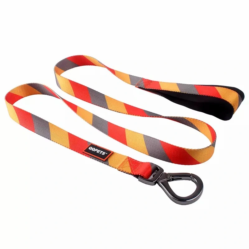 Wholesale multiple Colors entraînement de laisse de corde de chien extrêmement durable Câble de patinage pour chien