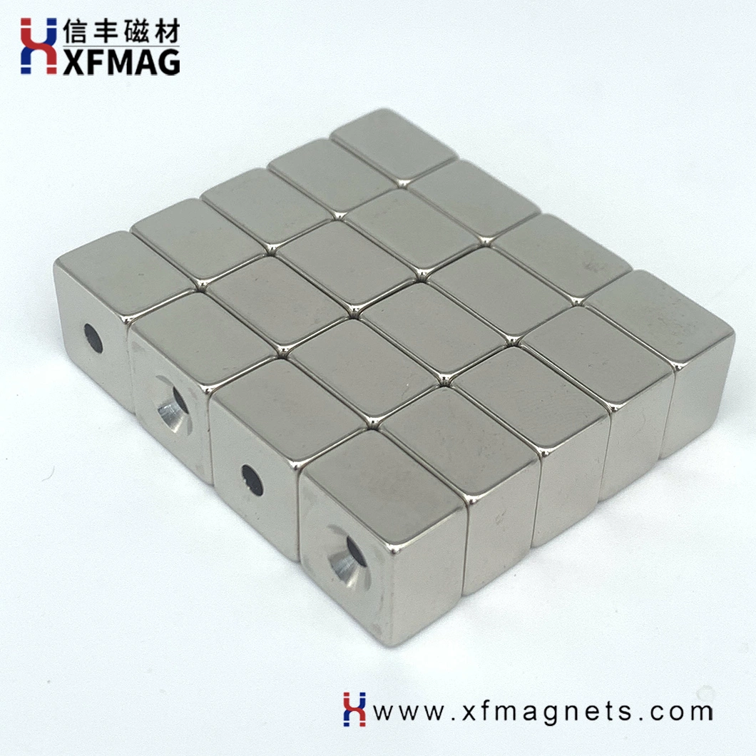 Kundenspezifischer Super starker Seltene Erden Magnet Magnetischer Permanenter NdFeB Neodym Blockmagnet mit Bohrung