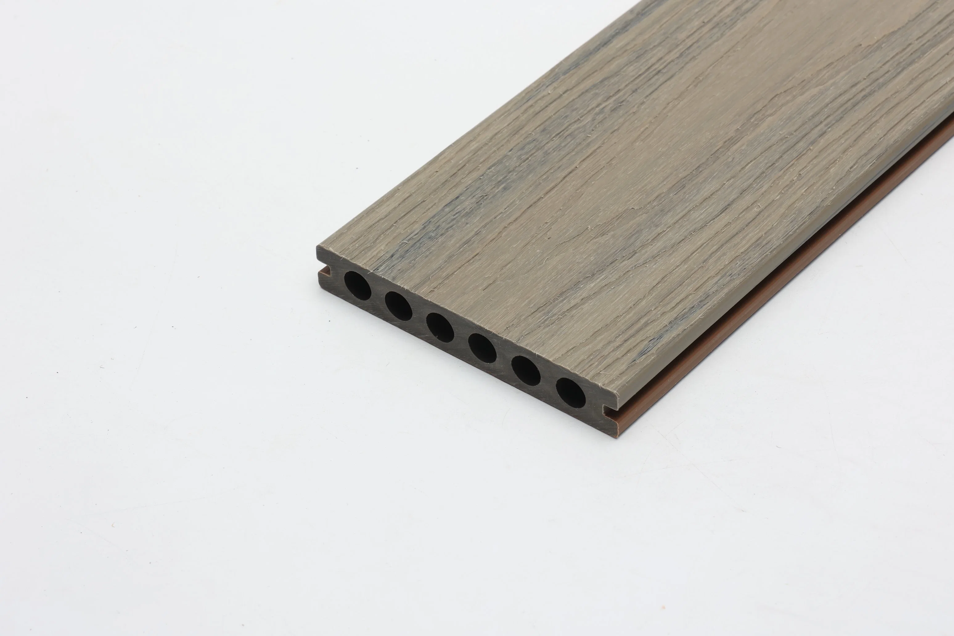 Fácil instalación WPC hueco de madera suelos de plástico resistente al agua al por mayor para la construcción &amp; Decoración