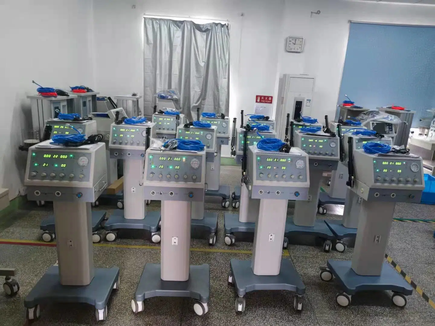 Equipamento de oferta de oxigênio máquina respiratória Aparelhos respiratórios de Médicos ventiladores portáteis para ICU