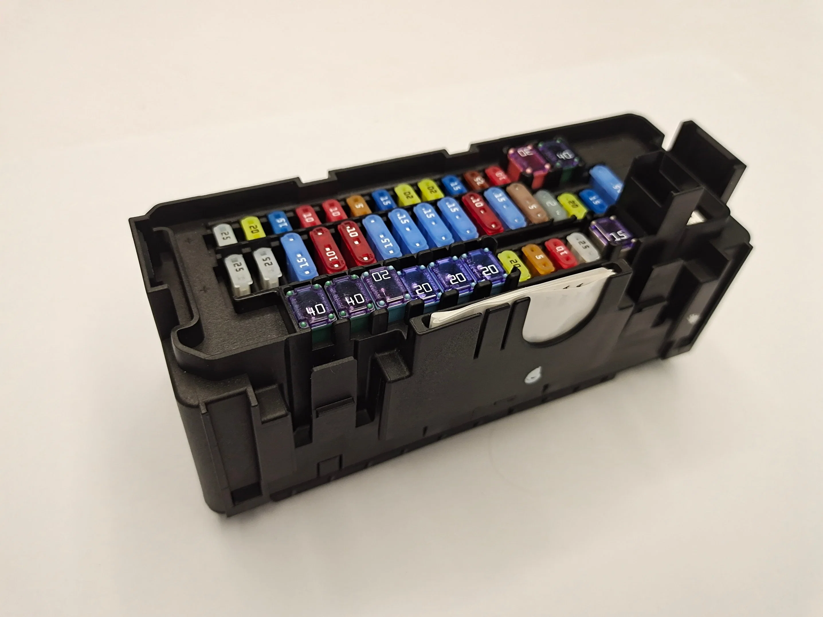 Fabricación Protección de sobrecarga de circuito eléctrico personalizable uint fusible de relé IEC Caja