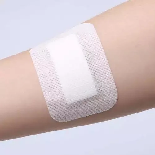 Adhesive Non-Woven White Color Infusion Stick Medical Wound Dressing Roll