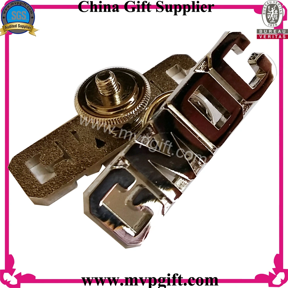 China Guangzhou Custom 3D Silver Brass Screw Police Military Badge