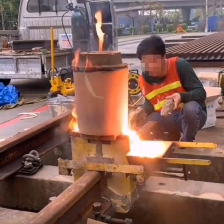 Soldadura por termitas operación segura de productos asegurados soldadura por termitas duradera Y pérdida baja