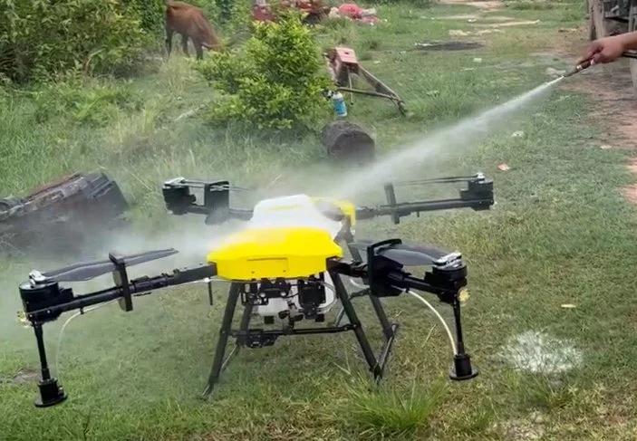 10 Litros Drone Pulverizador Agrícola con Boquilla de Alta Presión