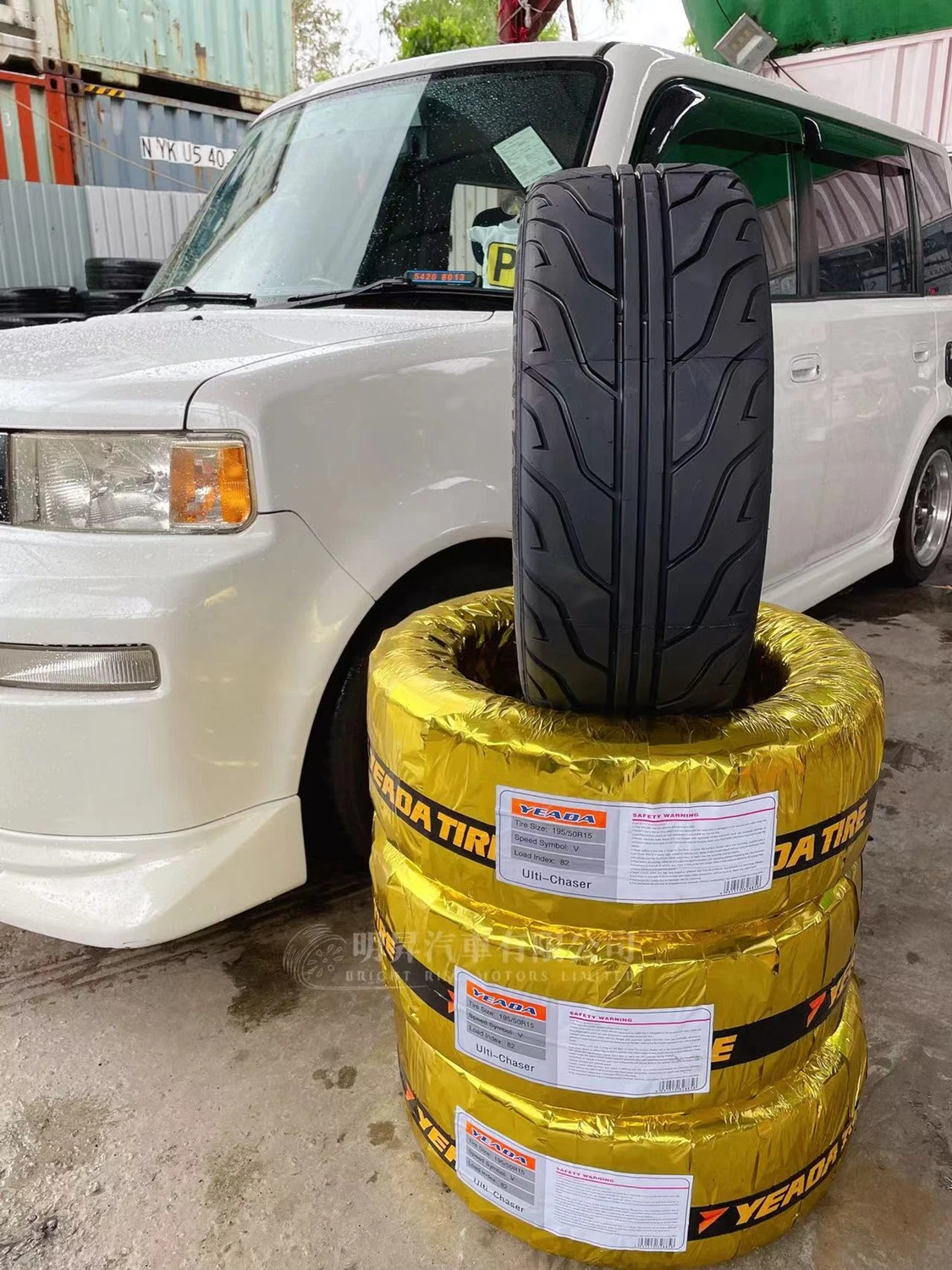 Sport Tire Semislik Racing Tire Drifting Tyre Yeada Saferich Farroad Brand Car Tyre 195/50r15 205/40r17 225/45r17