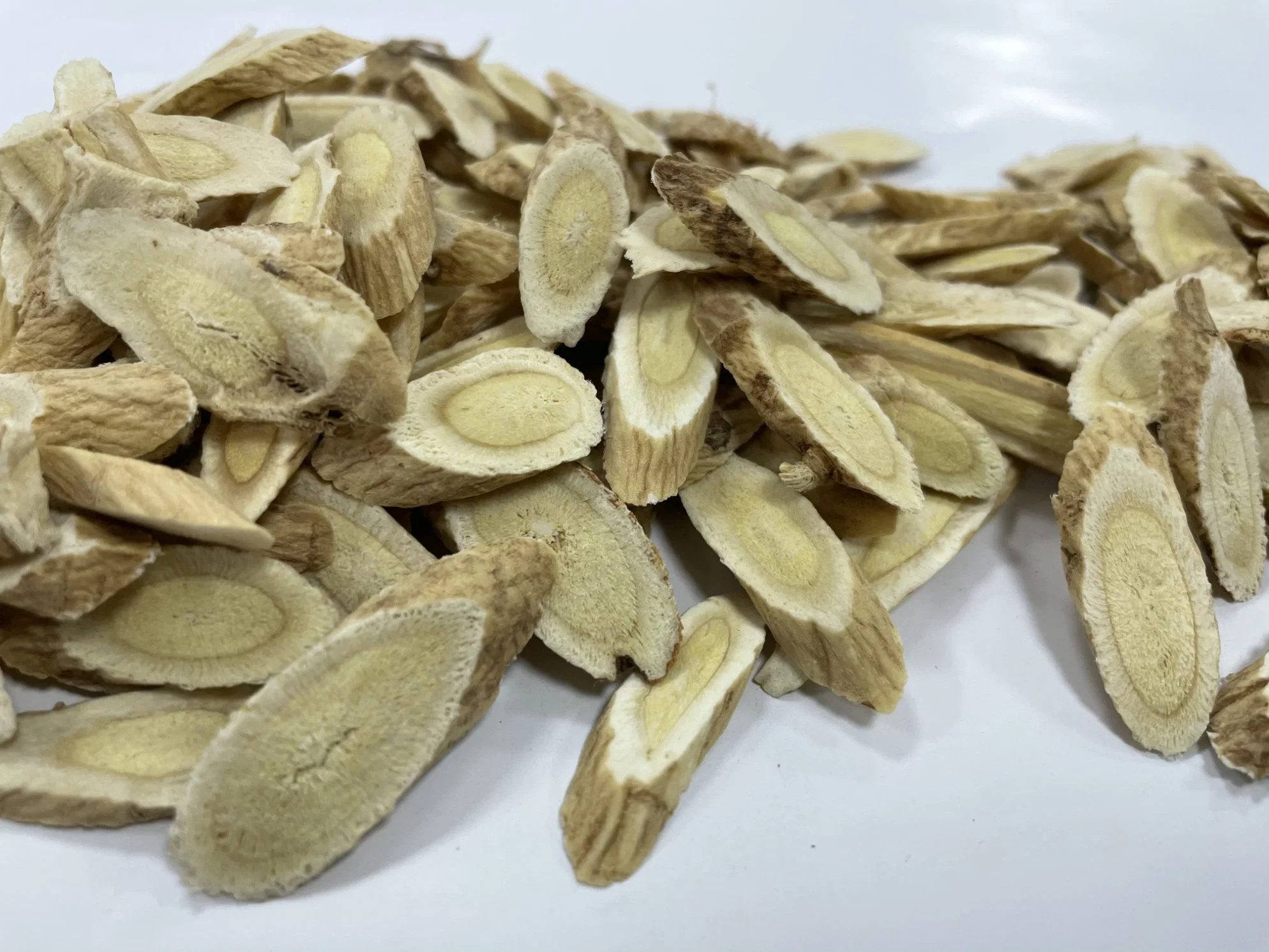 Organic Chinese Dry Herb Huang Qi Factory Supply Astragalus