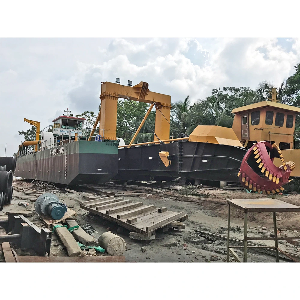 Factory Direct Sales 20 Inch Clear Water Flow: Cutter Suction Dredger in Southeast Asia