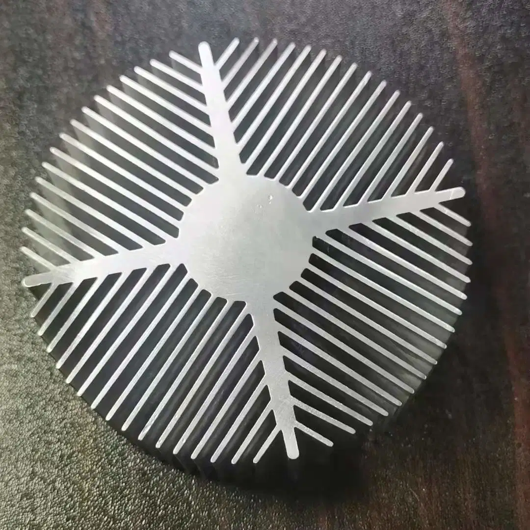 Perfil de disipador térmico/radiador de extrusión de aleación de aluminio industrial personalizado para iluminación LED