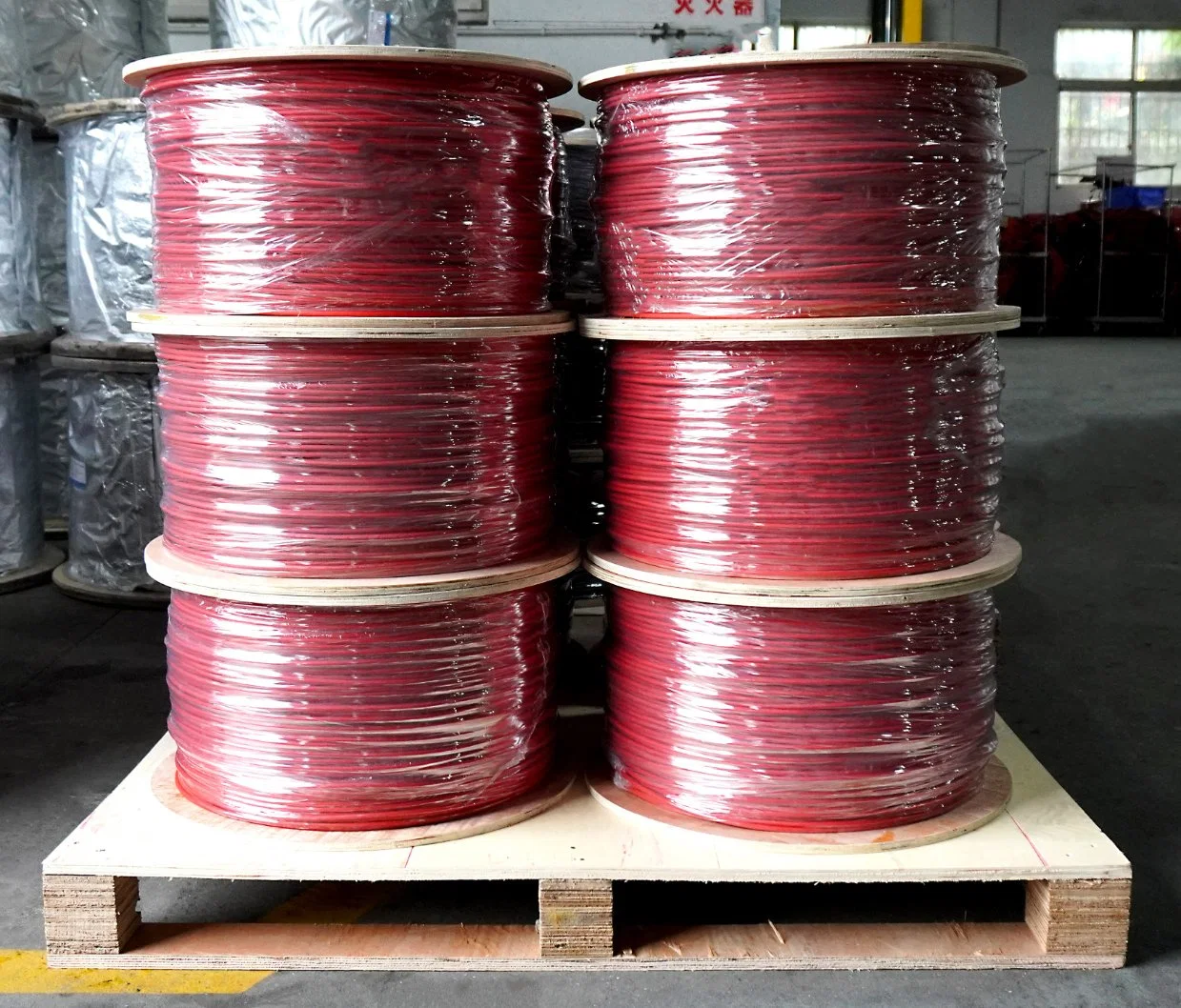 PV de cobre estañado Cable 1x4mm, rojo y negro H1Z2Z2-K TUV 1500V DC Solar Cables H1Z2Z2-K de 1X6 1X4 Conservas