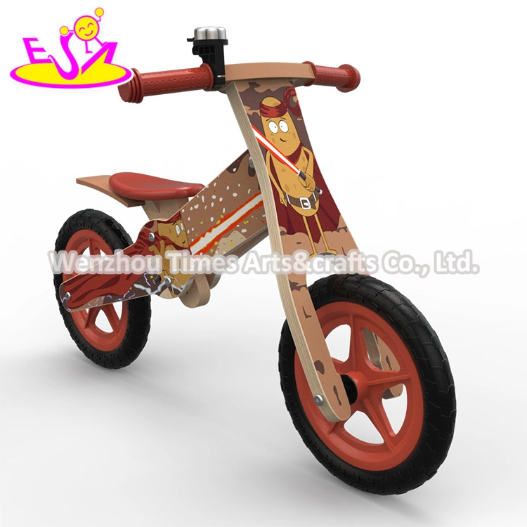 Vélo à peluche en bois rouge au design original pour enfants W16c265