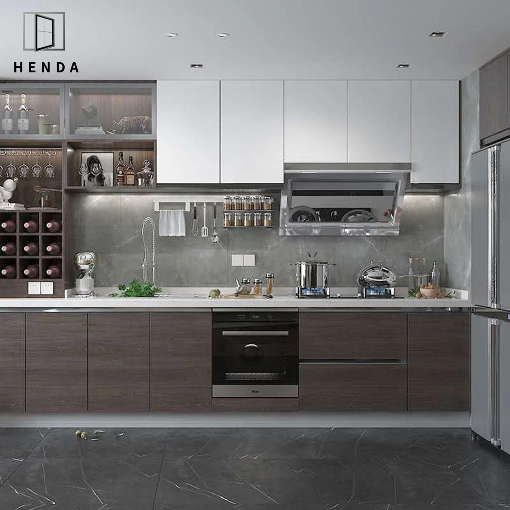 Прямой кухонный шкаф мраморная плитка Газовый камень твердый древесный материал Кухня с индивидуальным дизайном