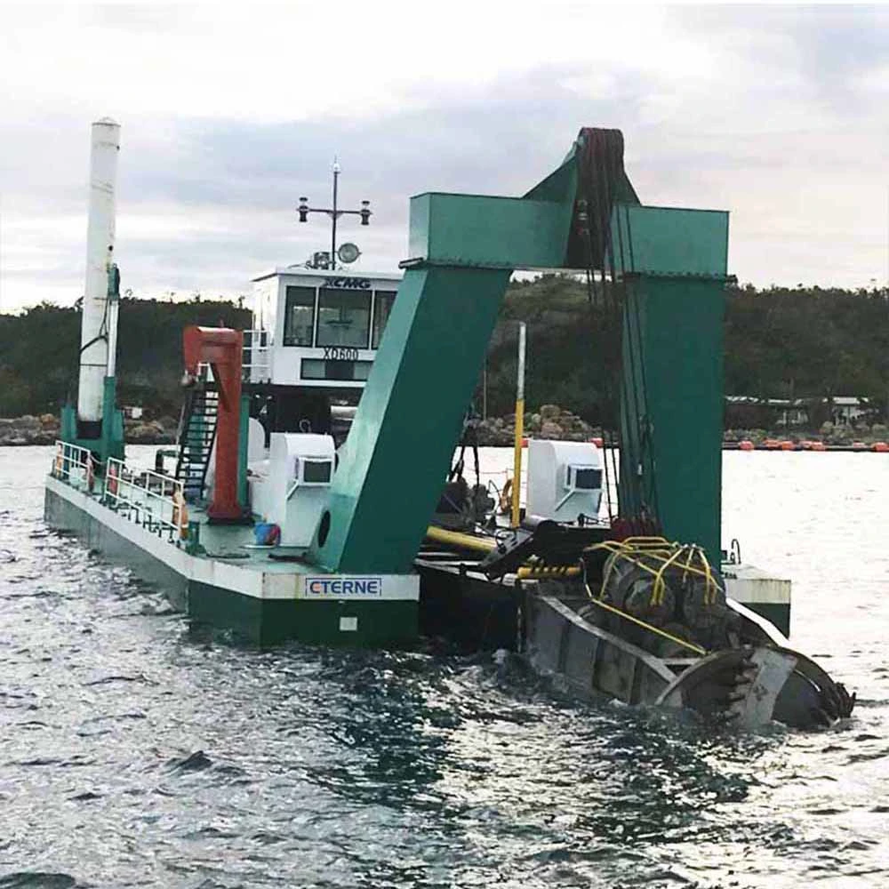 Navire de dragage de sable à succion hydraulique de 4 à 26 pouces équipé d'un moteur diesel pour la vente.