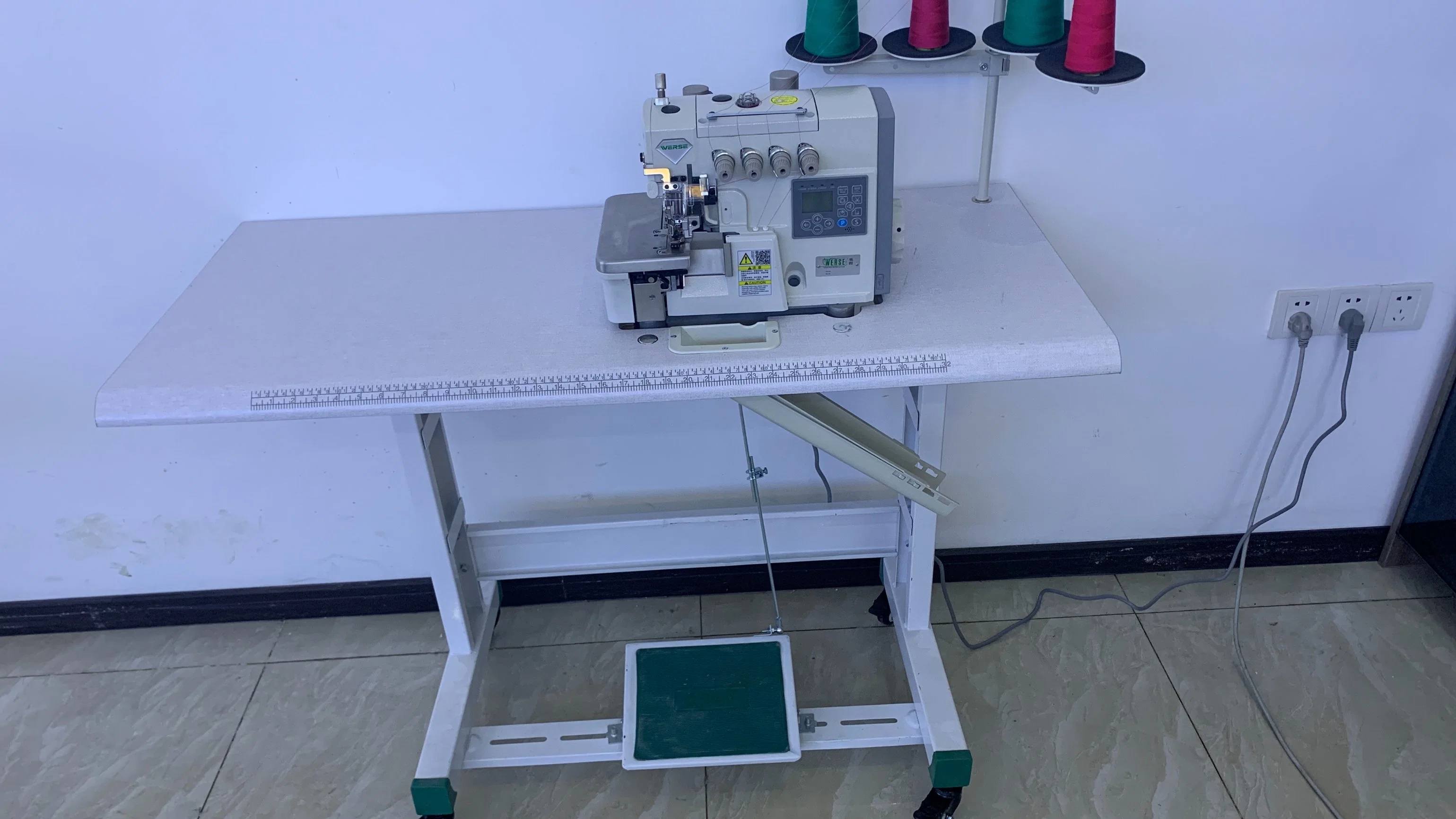 Máquina de coser industrial Werse Wr-900-Utd Werse Overlock automática de alta velocidad para computadora