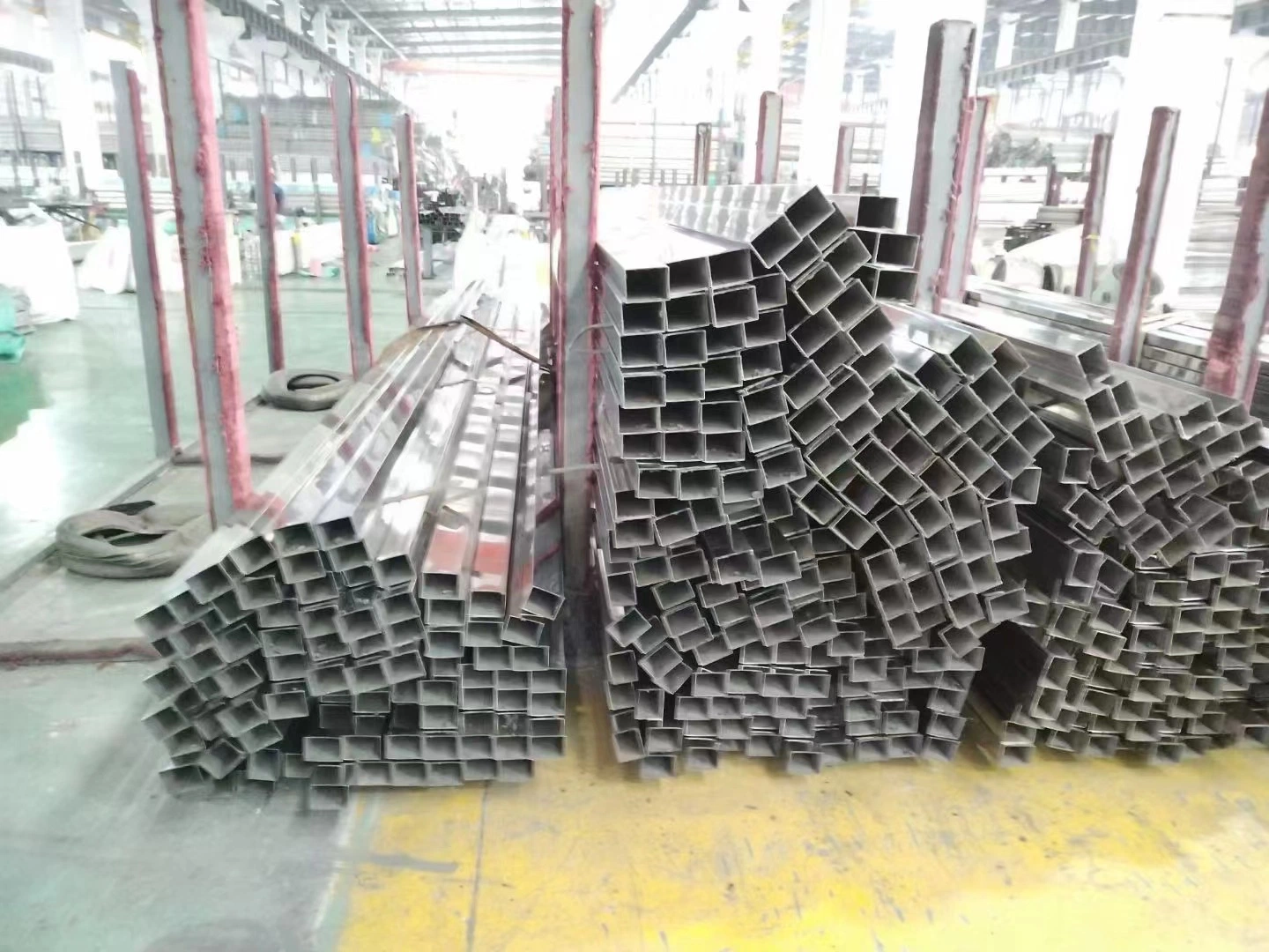 Stainless Steel Welded Square/Rectangular Tube Pipe Ss 309 309S 1.4828 Inox Hot Cold Rolled ASTM A240/A321 (ANSI B36.19)