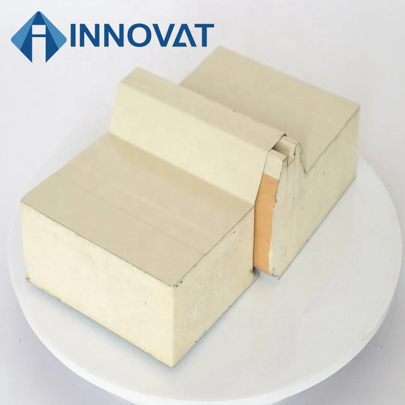 Sandwich panneau en polyuréthane résistant au feu composite en mousse de siding métallique Panneaux muraux extérieurs