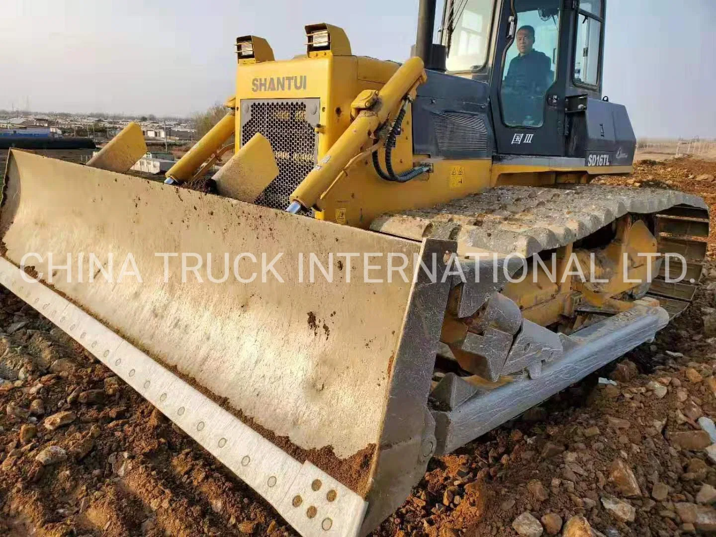 La Chine le pavage de la machinerie utilisée avec le rouleau de la route avec des bulldozers à chenilles