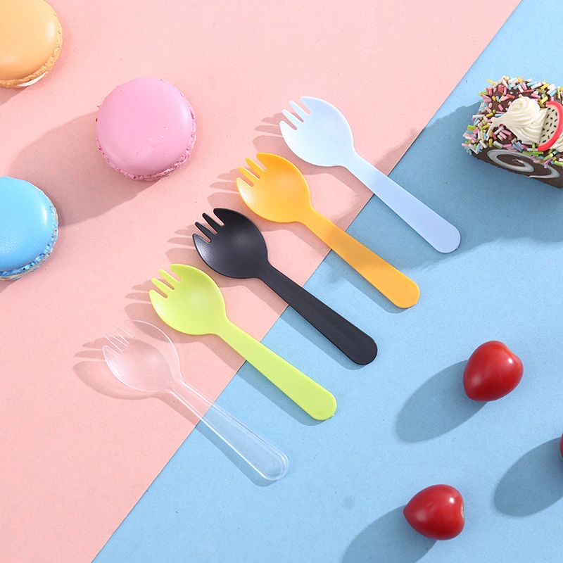 Cuchara desechable de plástico horquilla de envasado de alimentos cerdo Multi-Color Cake Fork