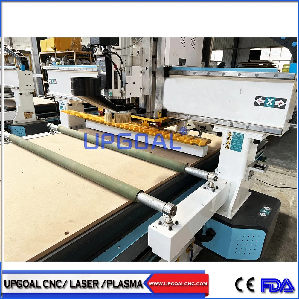 Woodworking Atc CNC Router with Linear Tool Changer and Press Roller 1300*2500mm