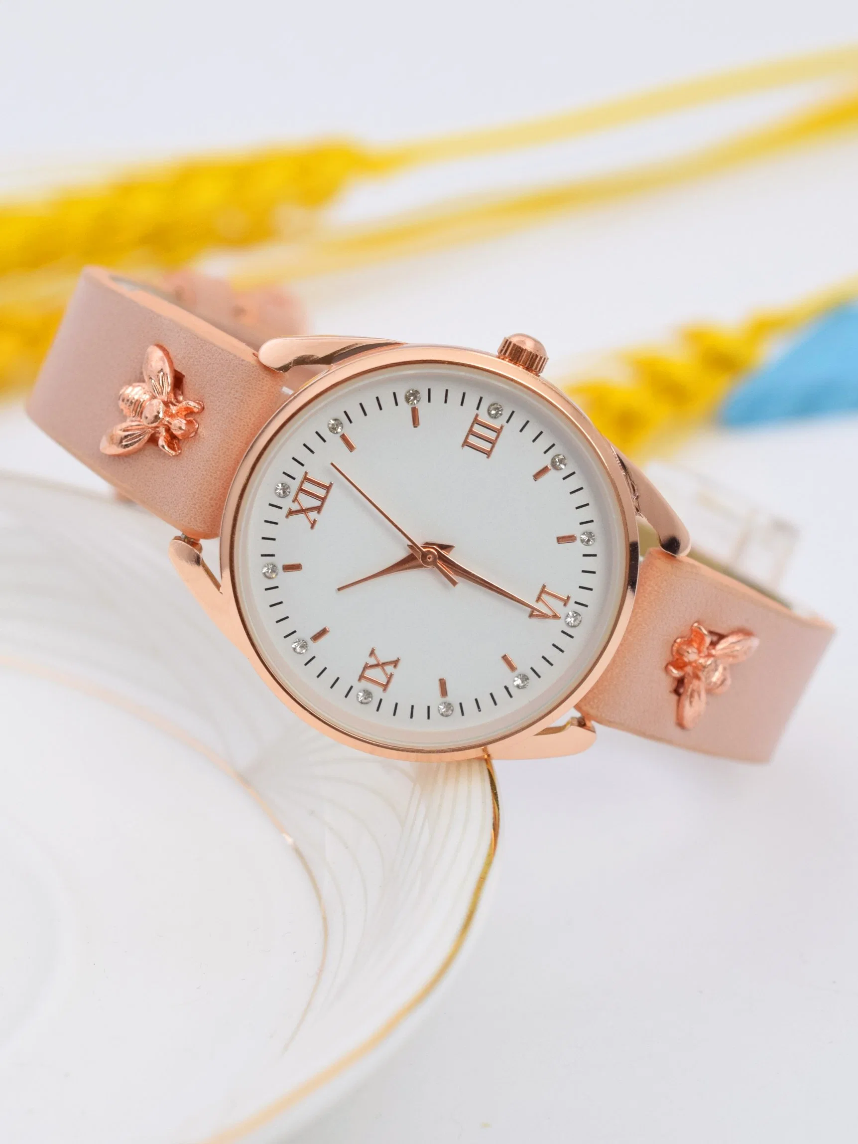 Customized Casual Watch Leather Watch Alloy Lady Watch Stock Watch