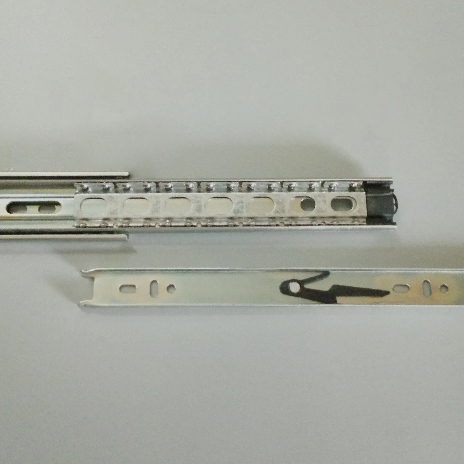 Wholesale/Supplier Furniture Drawer Sliding Guides 3 42mm Ball Bearing Computer Desk Drawer Slide for Keyboard Tray