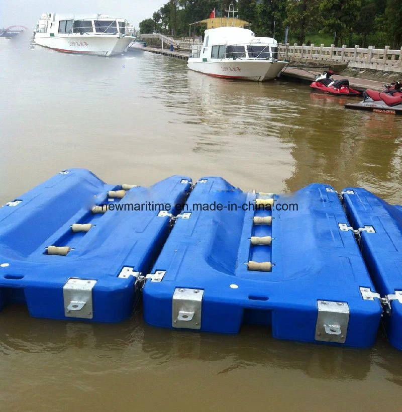 Remplis de mousse / quai flottant de bateaux à moteur utilisé pour soulever le Jet Ski