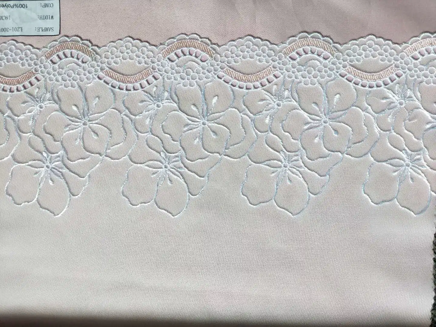 Embroidery Lace Fabric for Decoration Dress Lingerie or Bra for Ladies