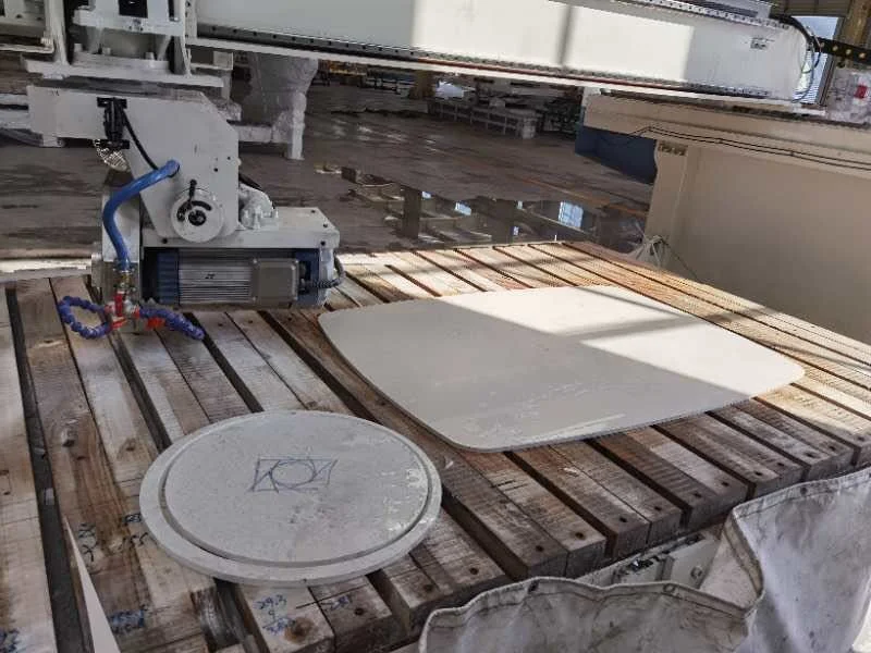 CNC Automatic 4 Axis /5 Axis Bridge Saw Stone Cutting Machine