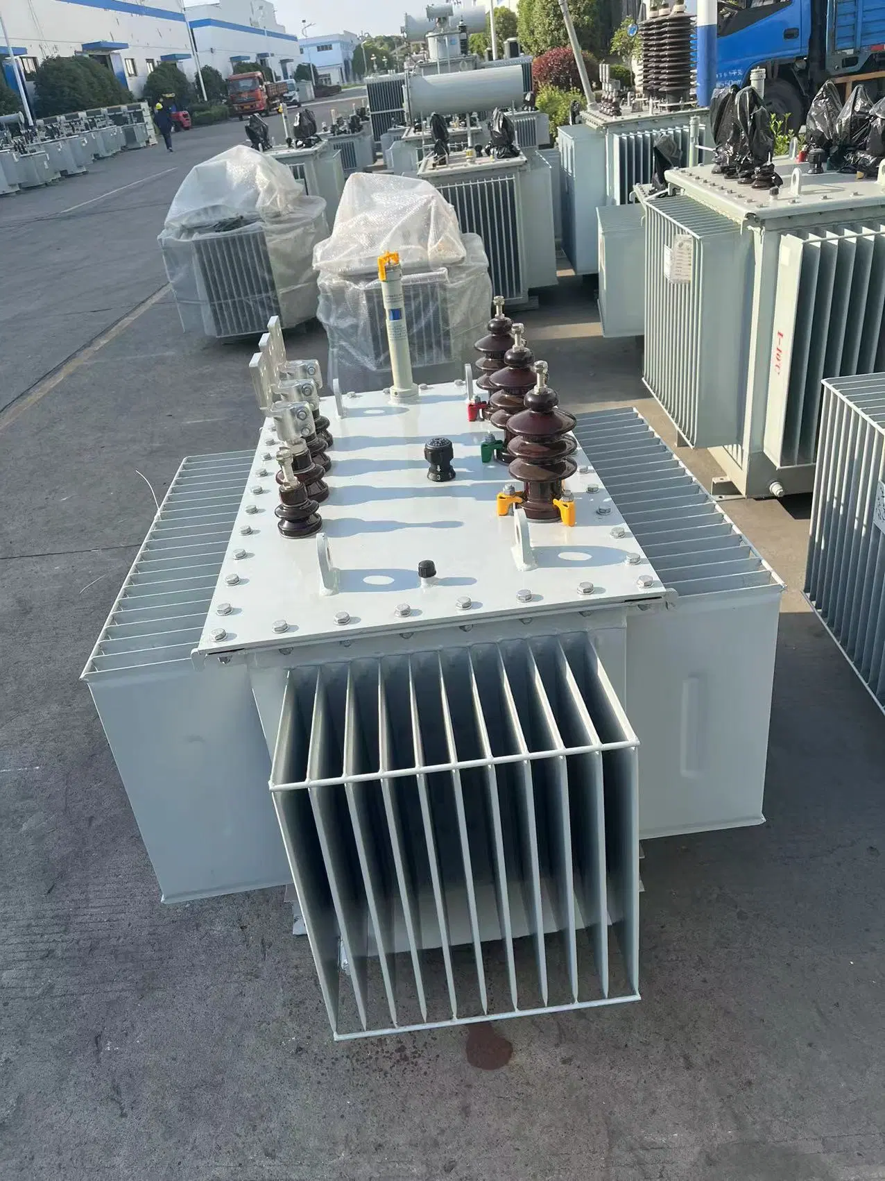 Transformateur de distribution 1000 kVA 10 kv, 3 phases, à huile, entièrement étanche Prix du transformateur