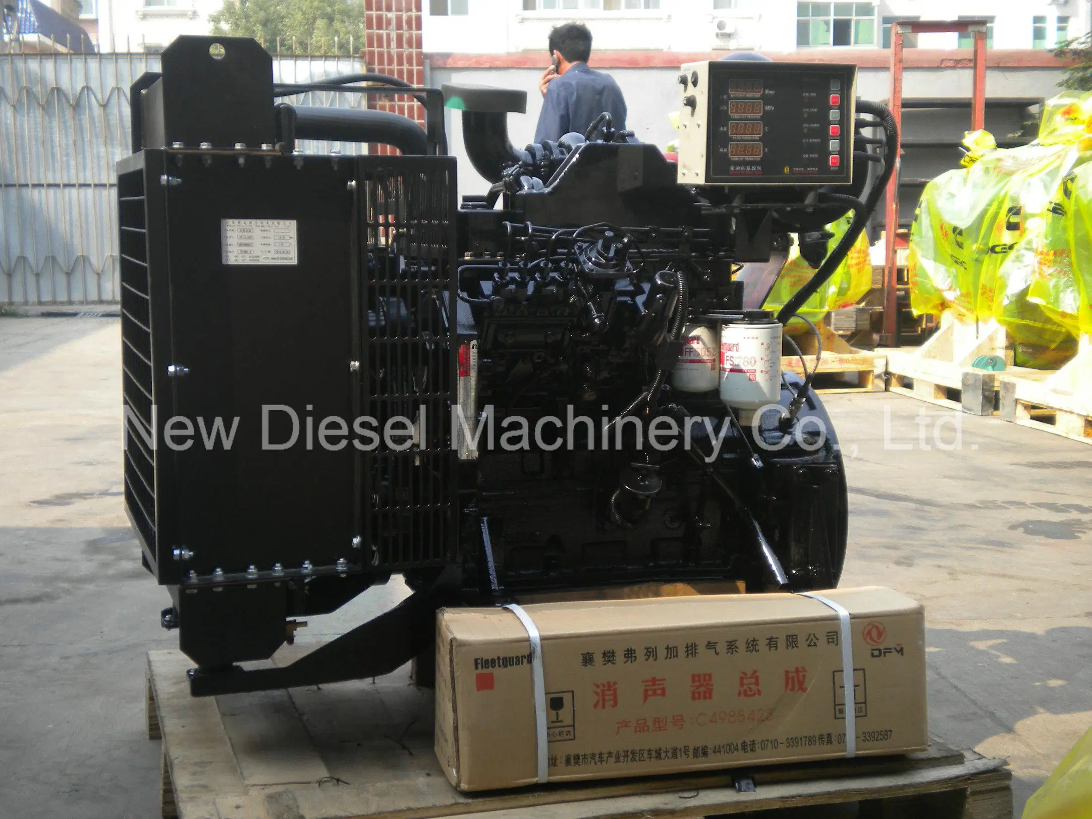 Genius Dcec Diesel Engine (4BT3.9-C100) for Construction Using