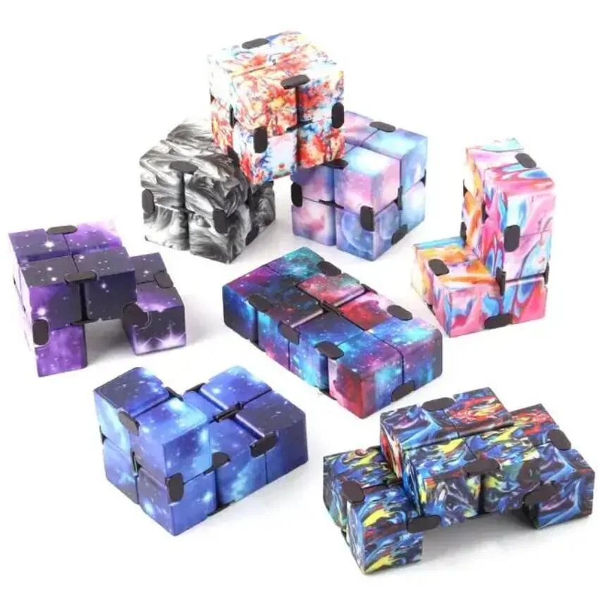 Nuevo estilo OEM Magic Puzzle Cube