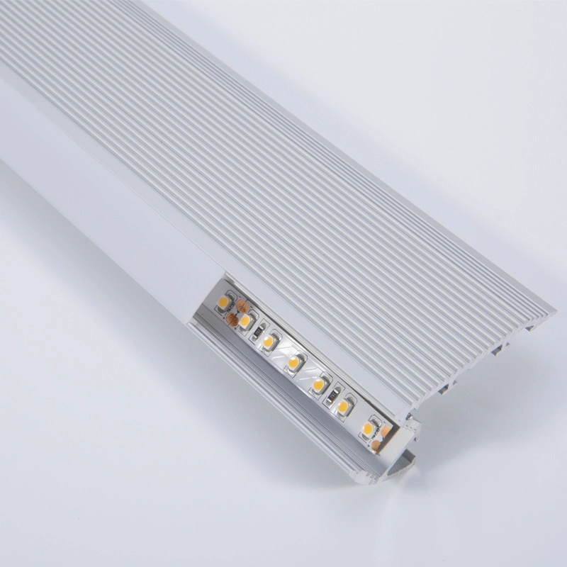 La superficie de tiras de aluminio extrusionado personalizado de la luz de disipador de calor para el canal de perfiles de aluminio LED