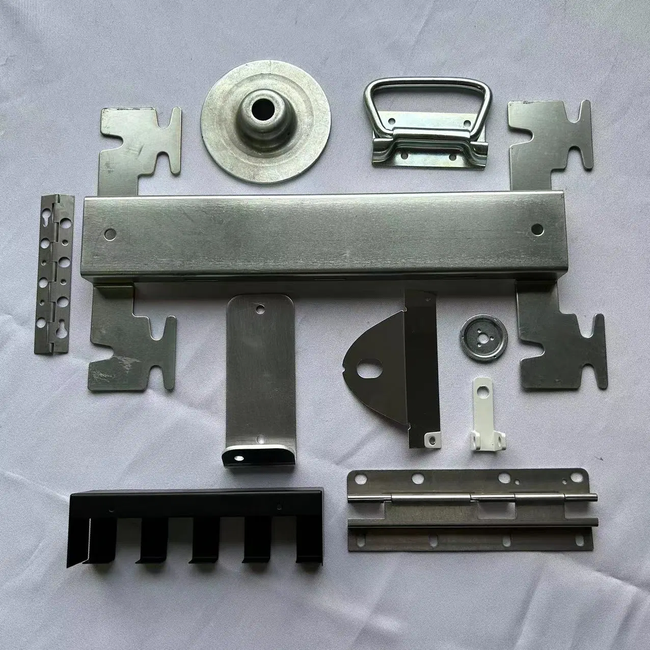 Custom Metal Hardware Stamping Punching Products for Aluminum Stamping Metal Parts with Punching Machine