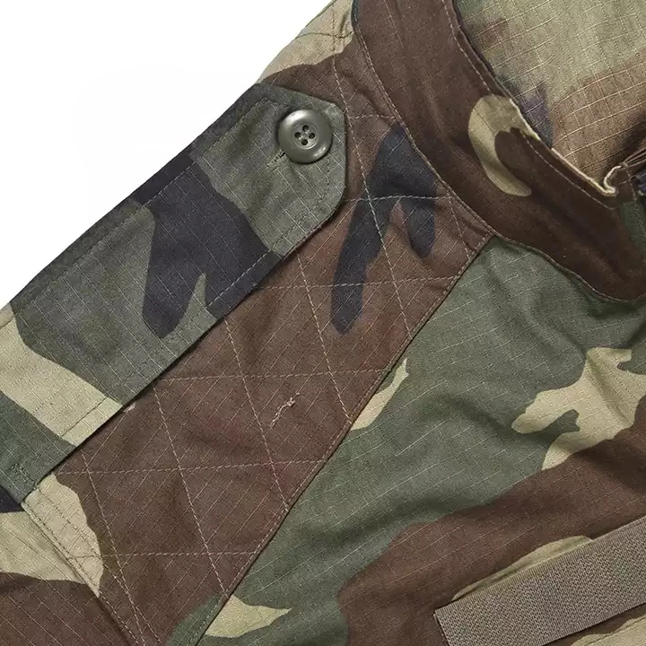 Woodland Jungle Camouflage Pattern F1 Combat Jacket for Tactical Soldier Fabric 65% Polyester 35% Cotton 220GSM