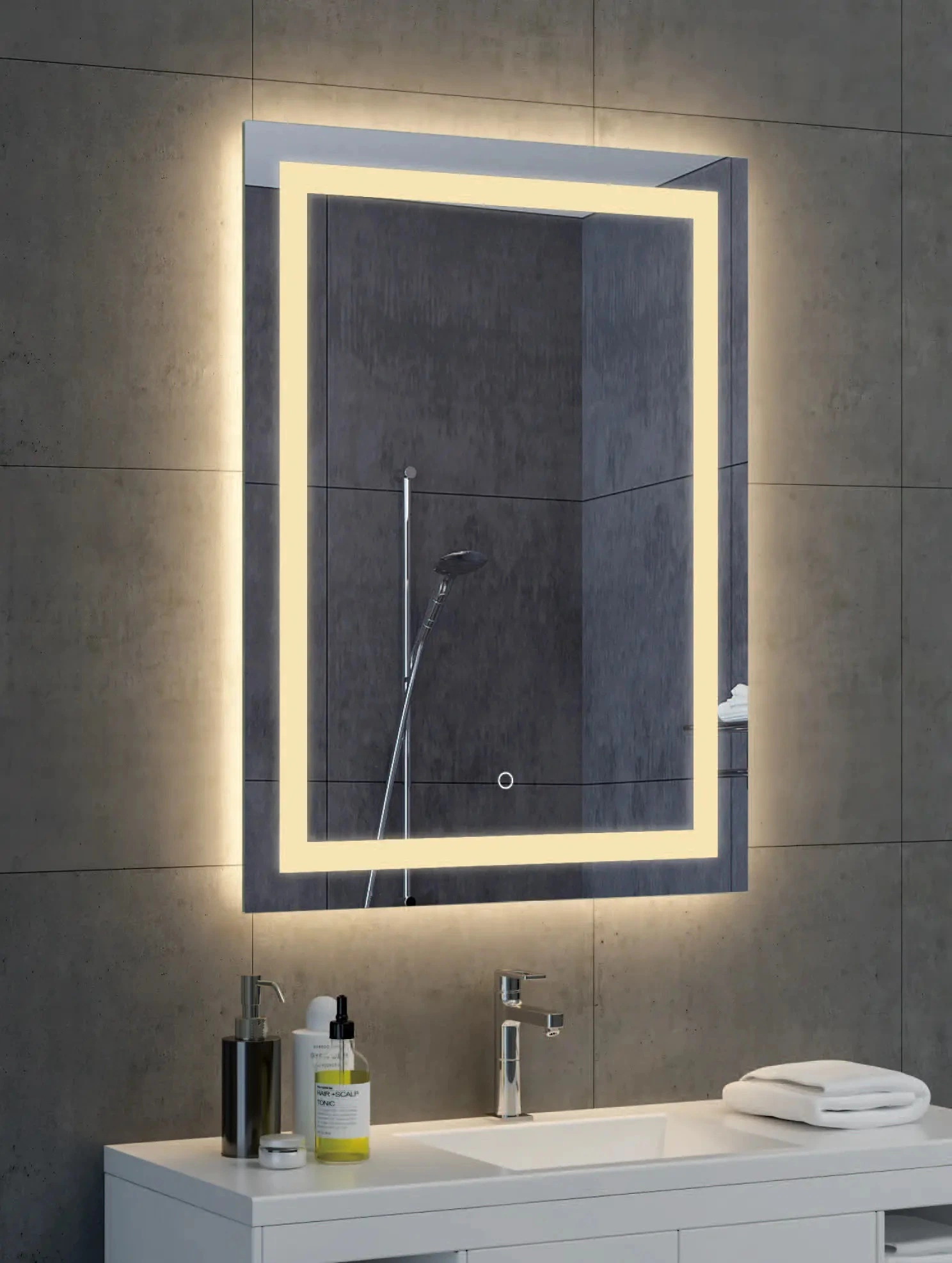Cuarto de baño Fabricante tocador espejo Baño LED iluminado Smart iluminado Espejo impermeable resaltar espejo LED sin marco