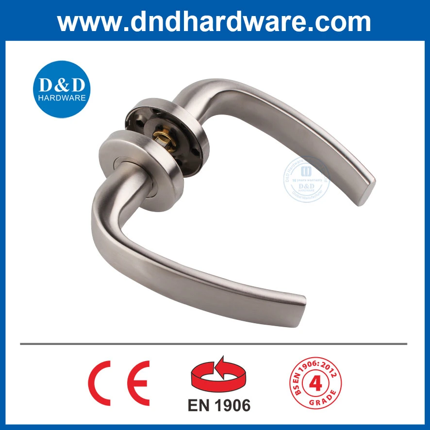 En1906 Stainless Steel Classical Bent Lever Door Handle for Wooden Door