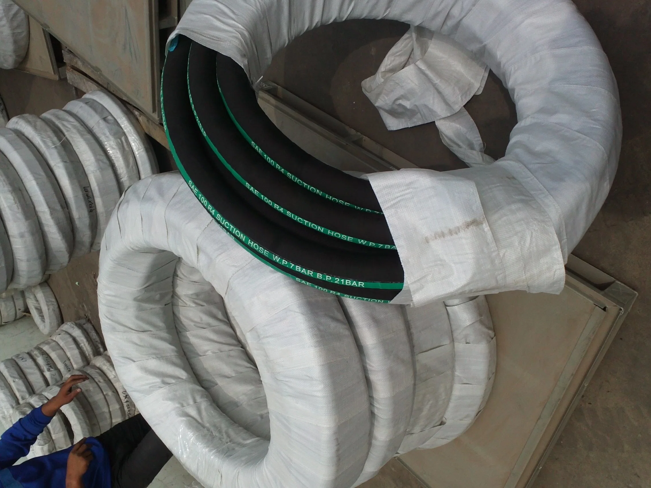 Factory Steel Wire Spiral Rubber Water Oil Rubber Water Suction and Discharge Hosewith Good Quality