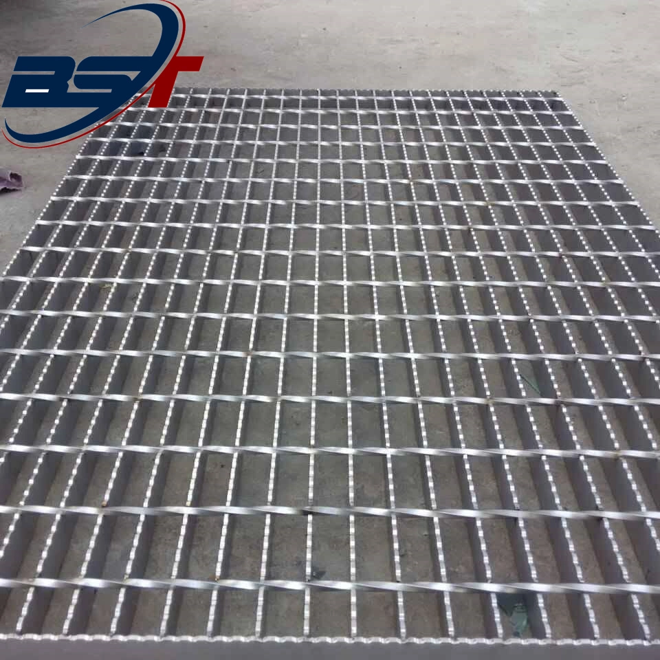 Good Quality Sidewalk Drain Grate Road Drainage Steel Grating