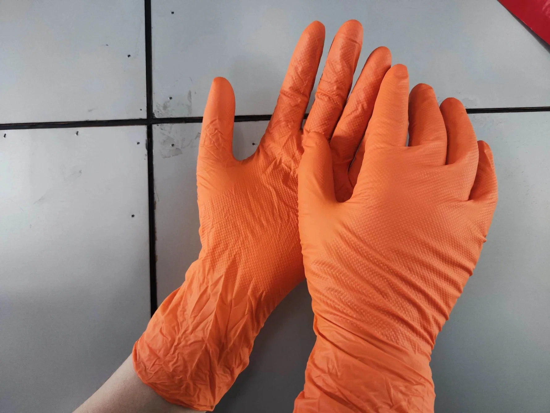 Chinese OEM Disposable Labor Working Supplier Boxe Powder Free Nitrile Gloves for Salon Special /Food/Pharmaceutical Wholes